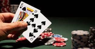 peng hk live baccarat table with real dealer in HD multi-camera studio